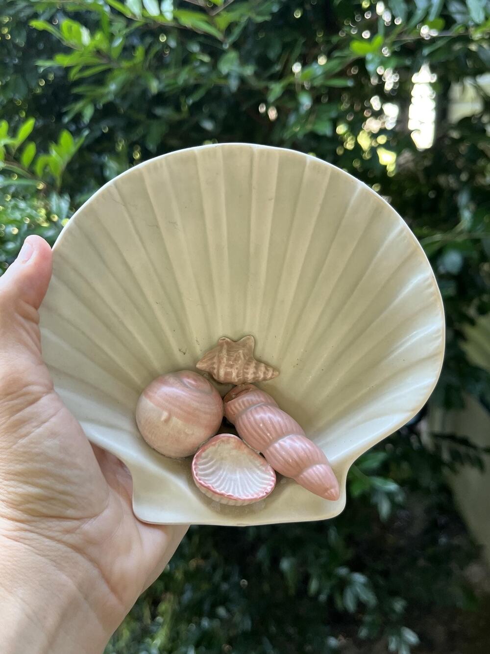 Fitz and Floyd 1981 Scallop Shell Dish, Pink Seashells, Ocean Sea Decor